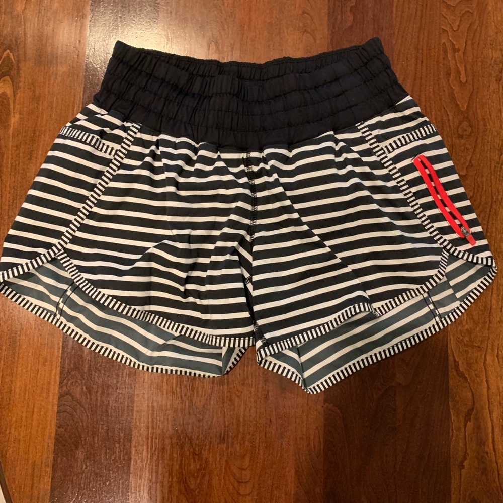 Running shorts